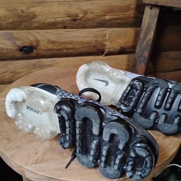 Nike Air VaporMax Flyknit 2 Orca 2019 942842-016 Mens Size 7 Pre-owned No Box - Picture 9 of 12